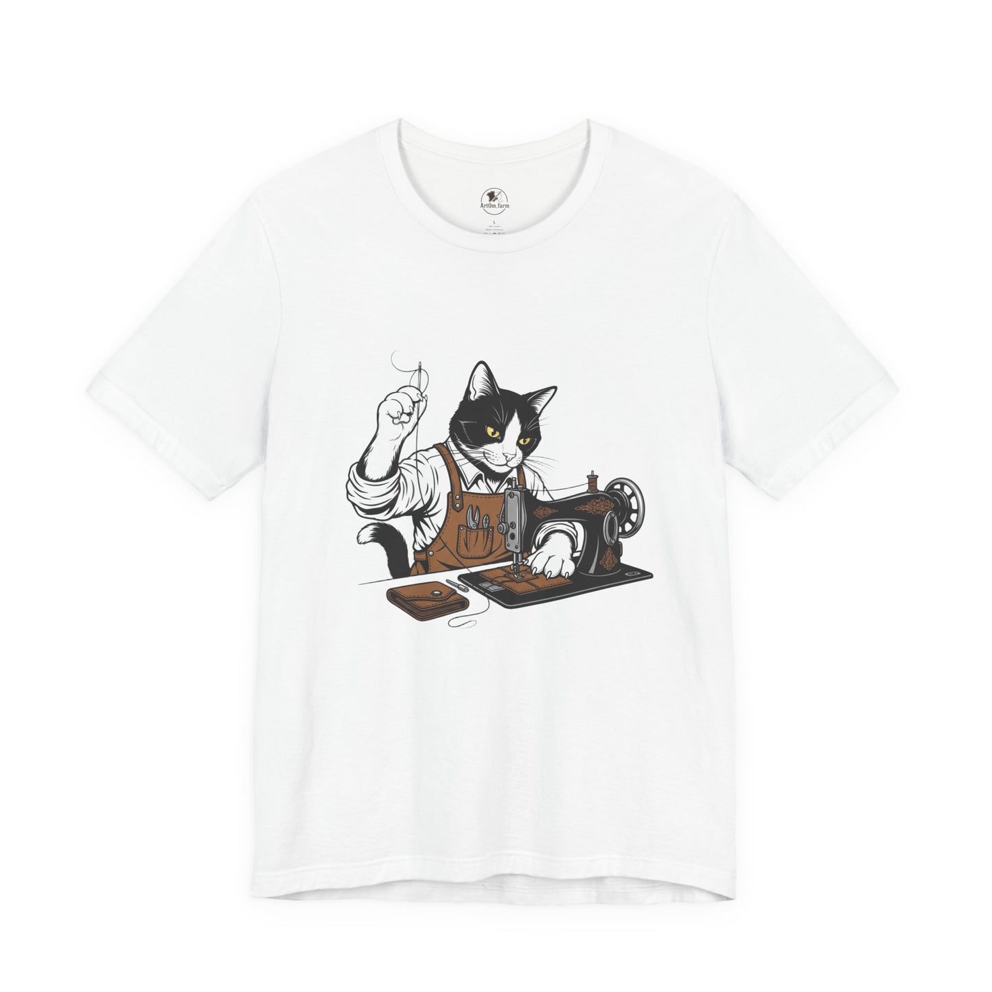 Crafty Cat Sewing Tee - Cute Cat Shirt for Crafters & Sewists, Perfect Gift for Cat Lovers - ArtOm_farm™ LEATHER