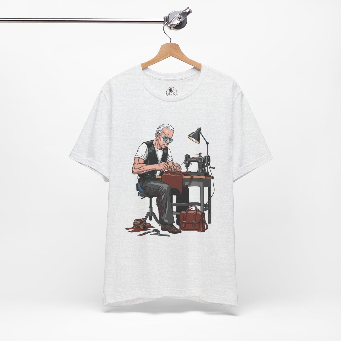 Craftsman Tee for Makers - Perfect Father's Day Gift for Sewing Enthusiasts and Artisan Apparel - ArtOm_farm™ LEATHER