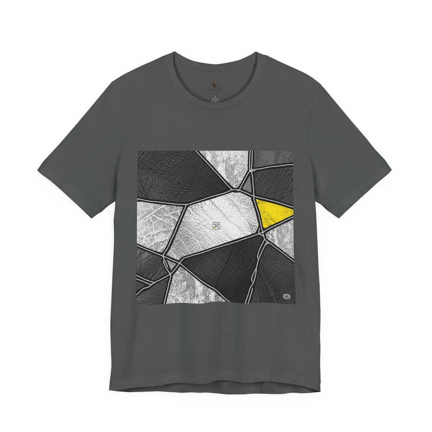 Stylish Geometric Graphic Tee - Modern Art T-Shirt for Casual Wear | Unisex Short Sleeve Shirt, Perfect Gift for Art Lovers and Unique Personal Style - ArtOm_farm™ LEATHER
