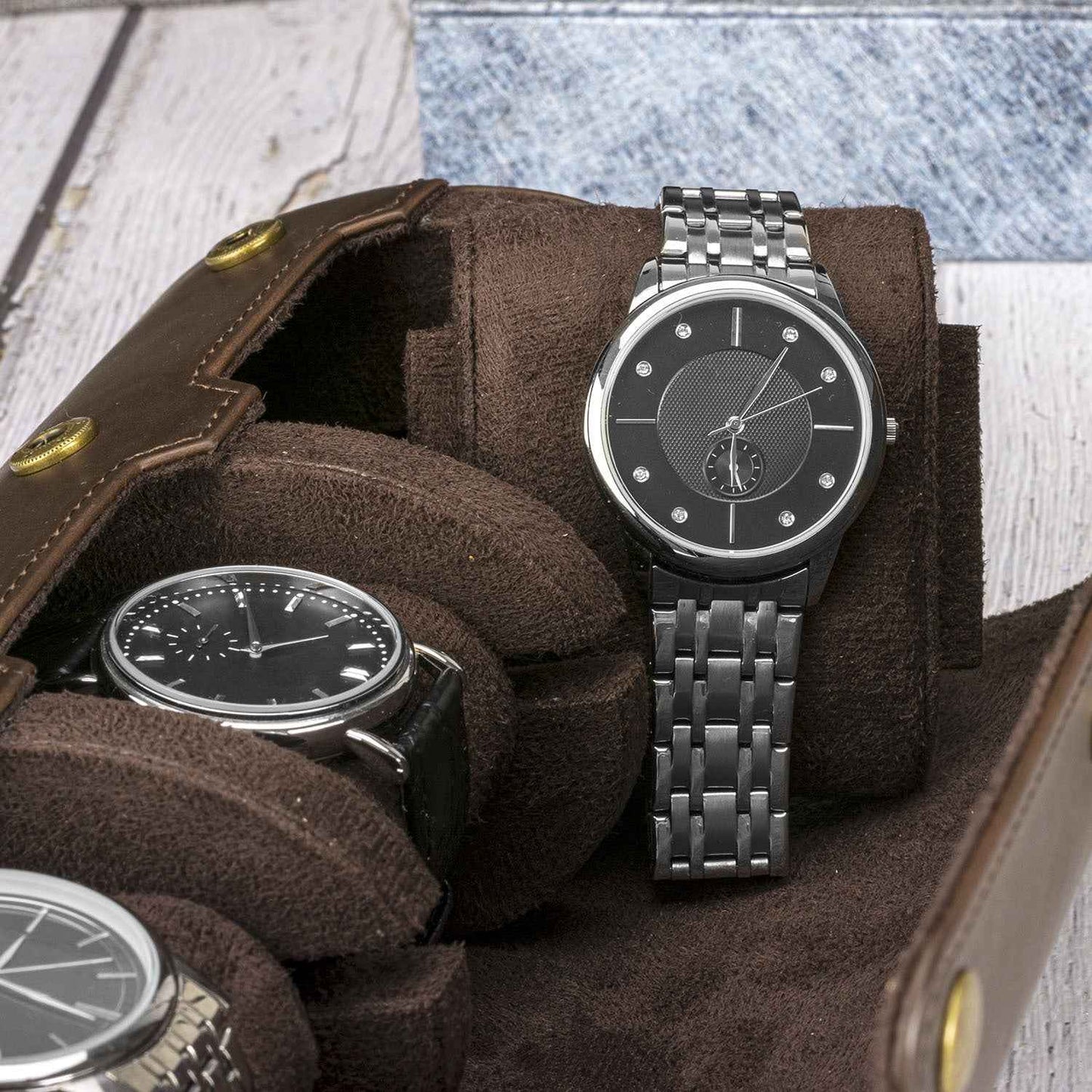 Vintage Leather Watch Storage Box - Crazy Horse Design for Timeless Elegance