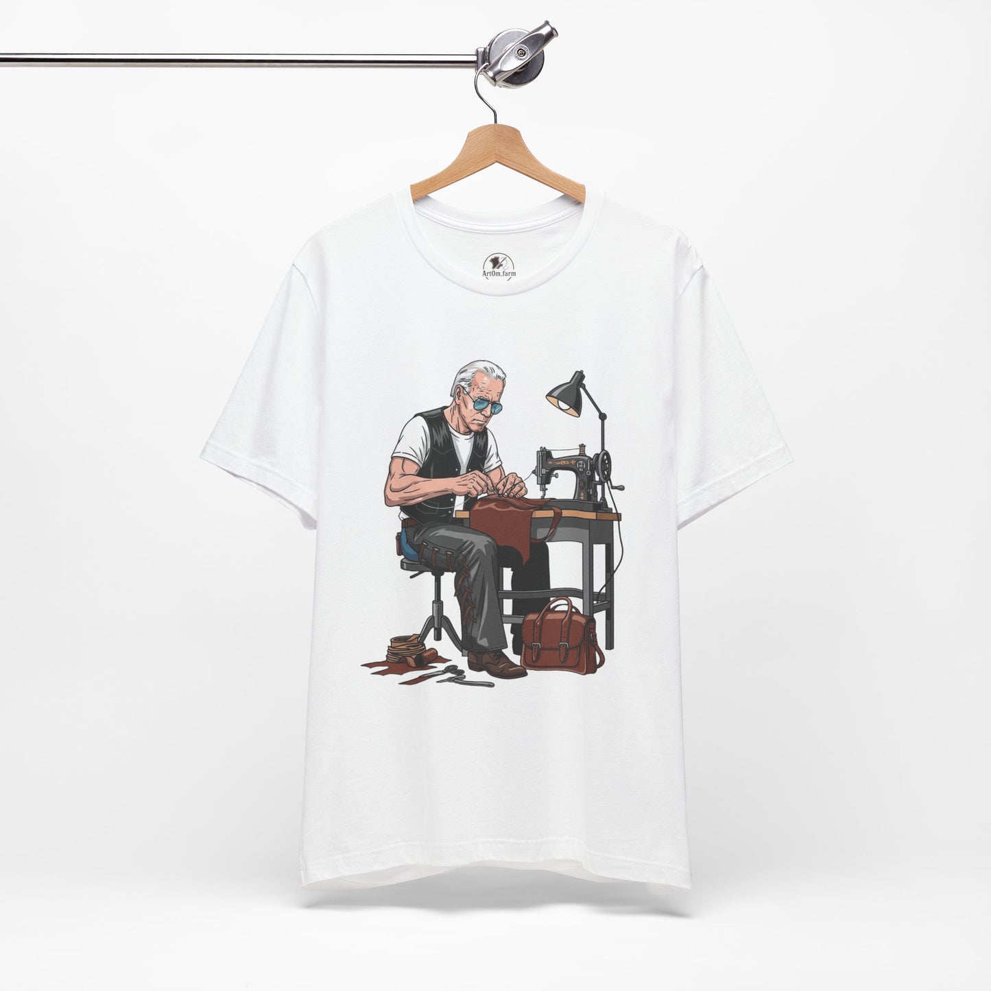 Craftsman Tee for Makers - Perfect Father's Day Gift for Sewing Enthusiasts and Artisan Apparel - ArtOm_farm™ LEATHER