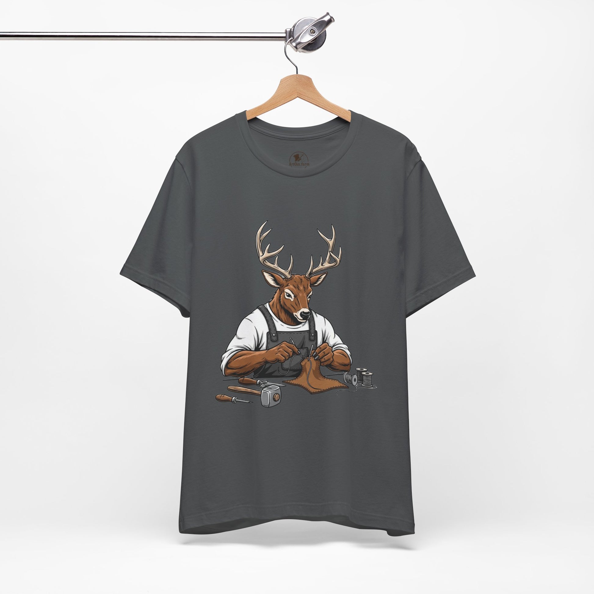 Artisan Deer Graphic Tee for Nature Lovers - Cute Animal Shirt, Unisex Casual Wear, Perfect Handyman Gift - ArtOm_farm™ LEATHER 