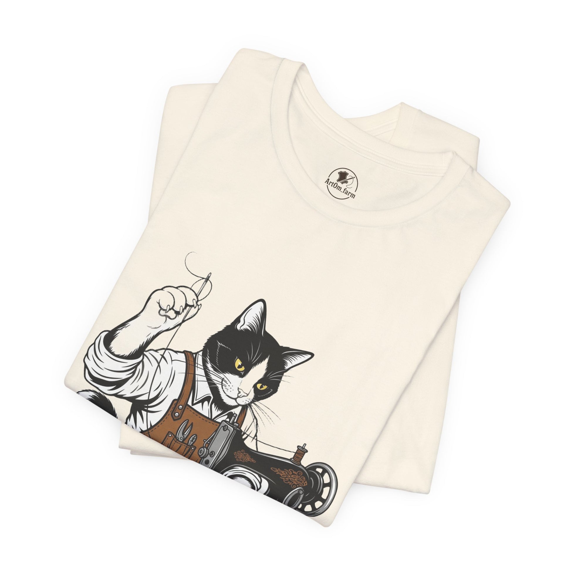 Crafty Cat Sewing Tee - Cute Cat Shirt for Crafters & Sewists, Perfect Gift for Cat Lovers - ArtOm_farm™ LEATHER 