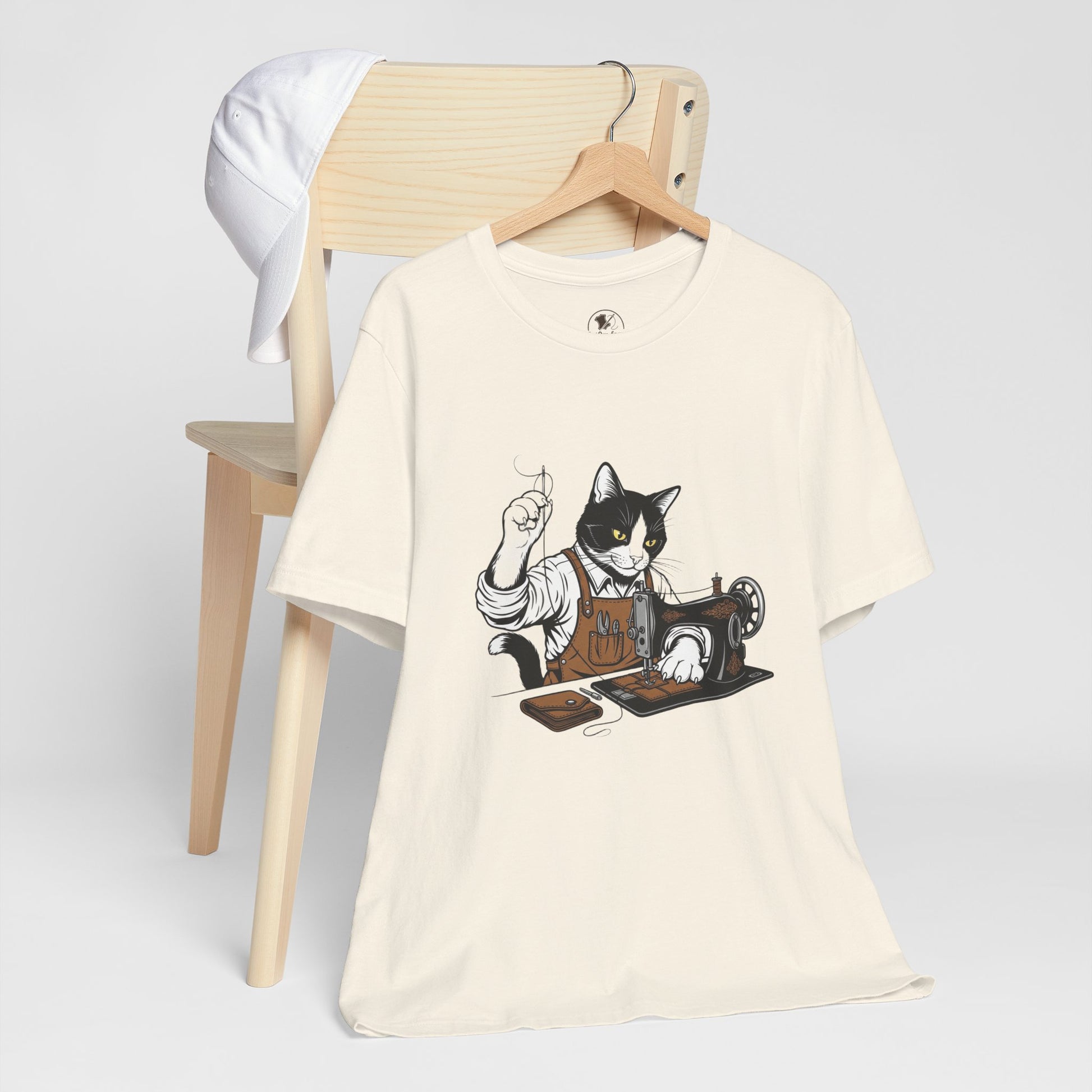 Crafty Cat Sewing Tee - Cute Cat Shirt for Crafters & Sewists, Perfect Gift for Cat Lovers - ArtOm_farm™ LEATHER 