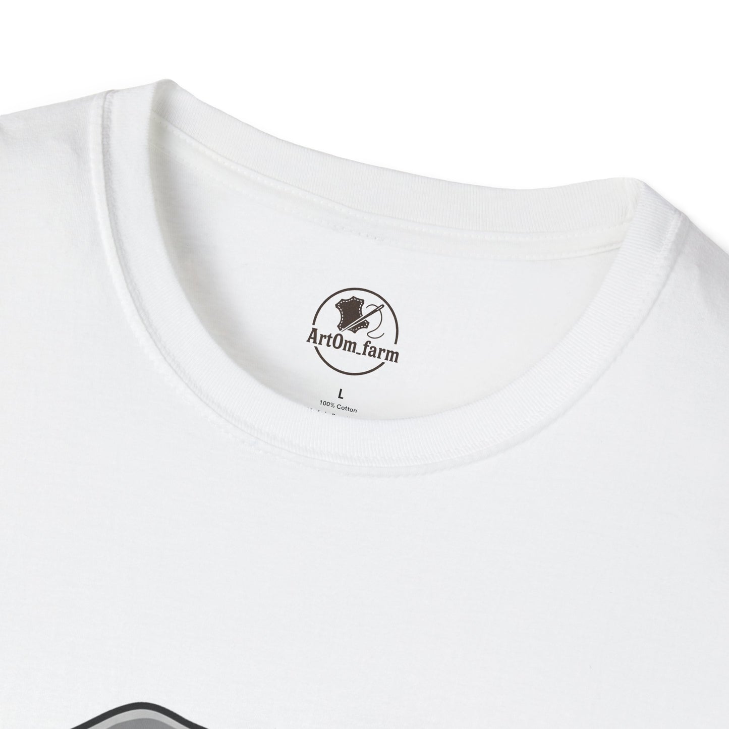 Elephant Craft T-Shirt - Unisex Softstyle Tee for Animal Lovers, Cute Casual Wear, Perfect Gift for Him/Her - ArtOm_farm™ LEATHER