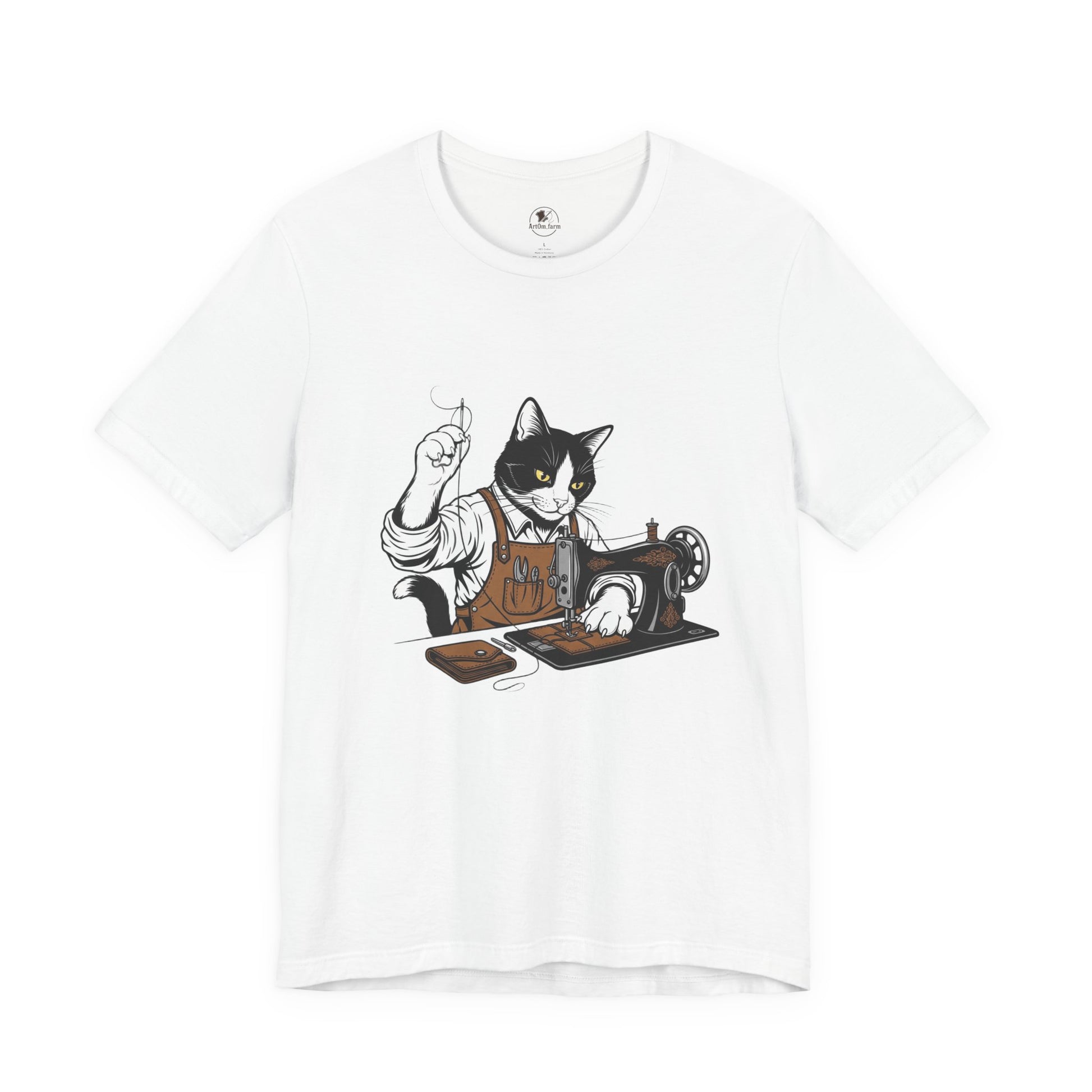 Crafty Cat Sewing Tee - Cute Cat Shirt for Crafters & Sewists, Perfect Gift for Cat Lovers - ArtOm_farm™ LEATHER