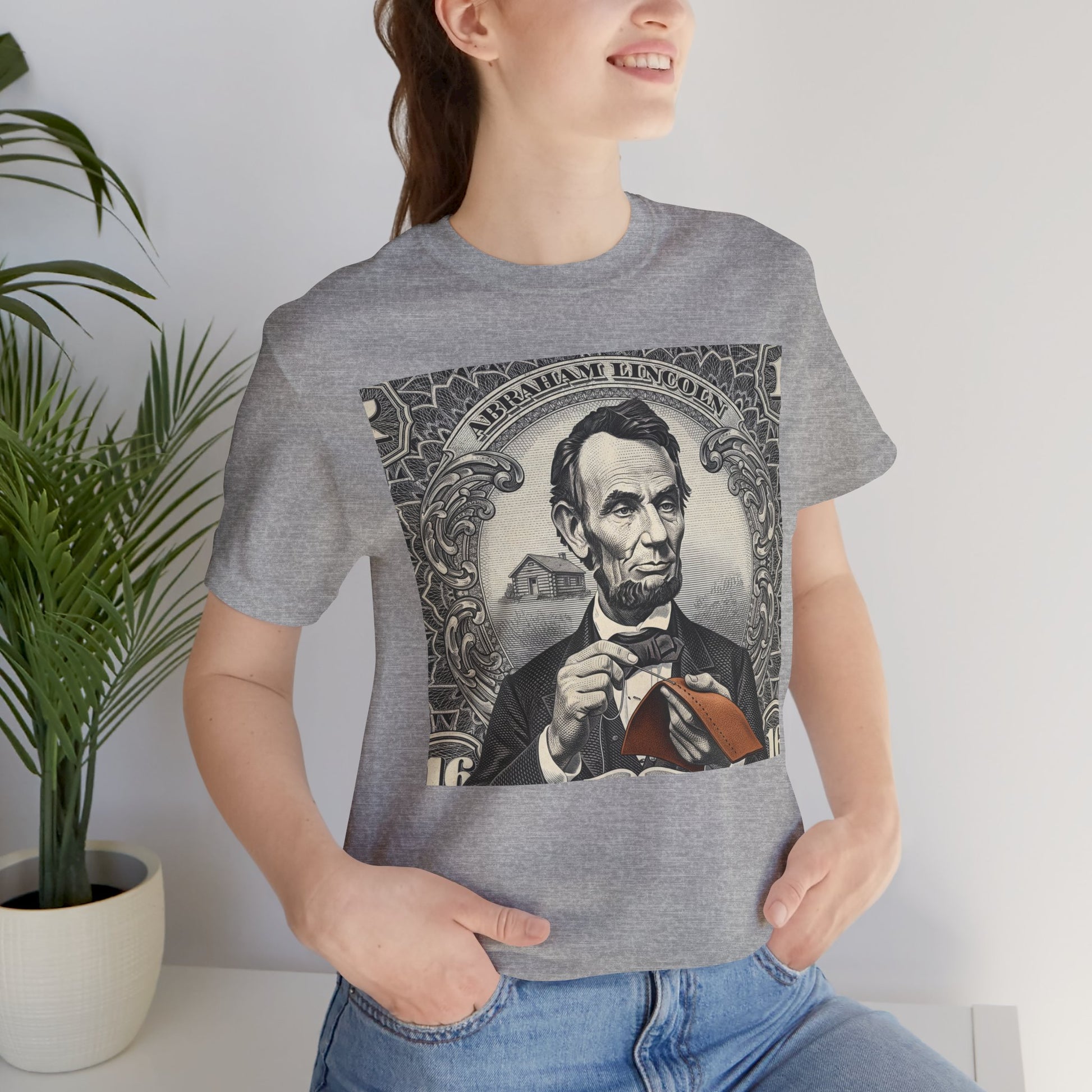 Abraham Lincoln T-Shirt - Vintage Graphic Unisex Tee for History Lovers, Educational Casual Wear, Patriotic Gift - ArtOm_farm™ LEATHER 
