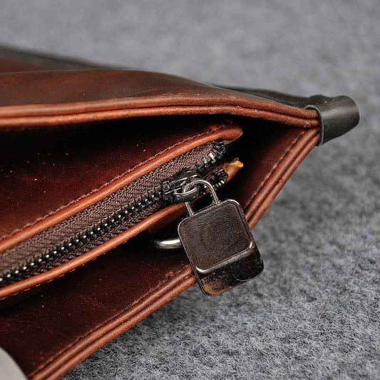Men's One Shoulder Messenger Bag in Crazy Horse Leather
