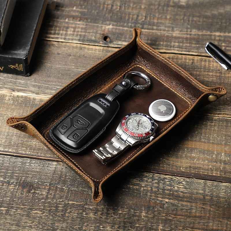 Retro Leather Decorative Tray - Stylish Crazy Horse Design for Elegant Home Decor