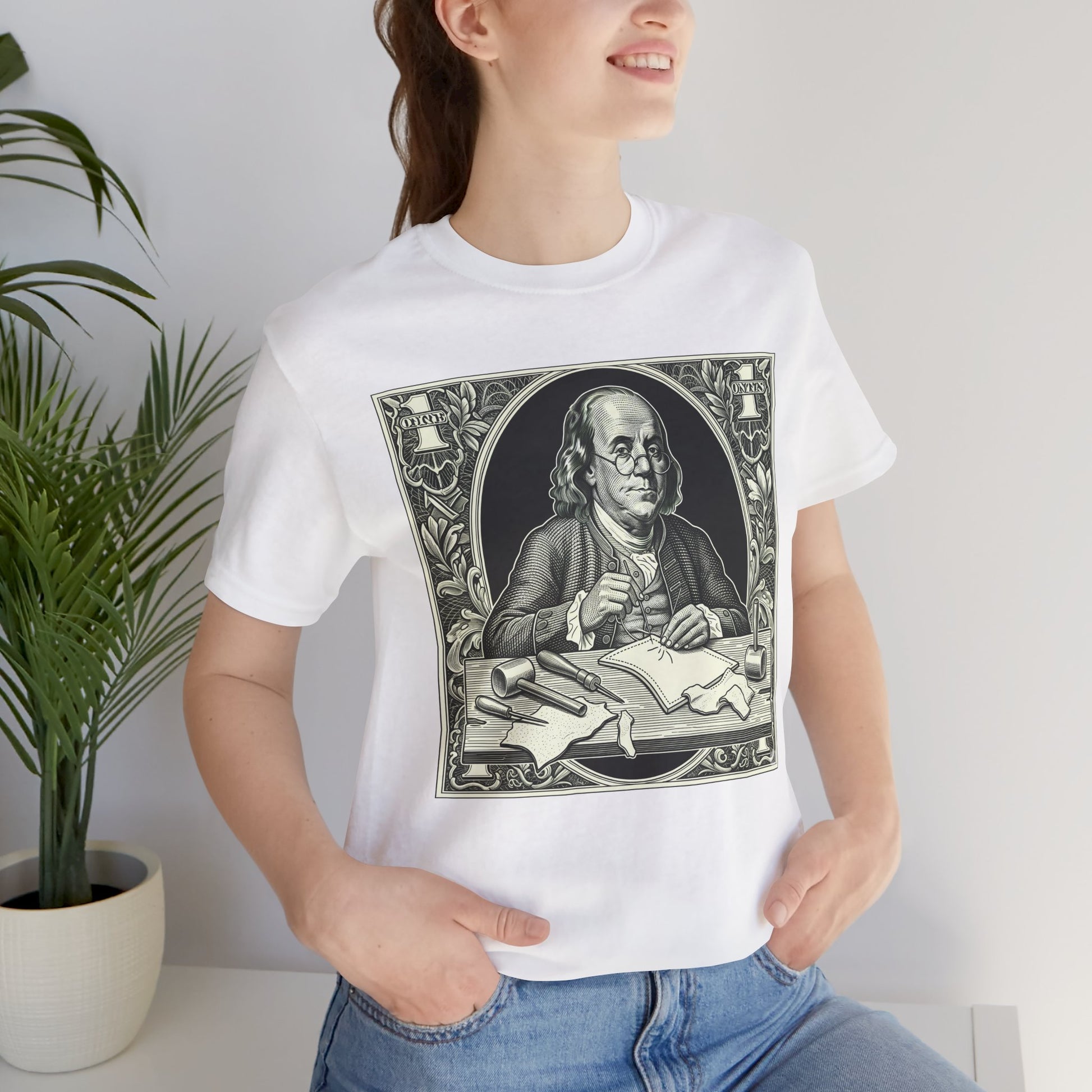 Benjamin Franklin Vintage Tee for History Lovers - Unisex Short Sleeve Shirt, Unique Teacher Gift - ArtOm_farm™ LEATHER