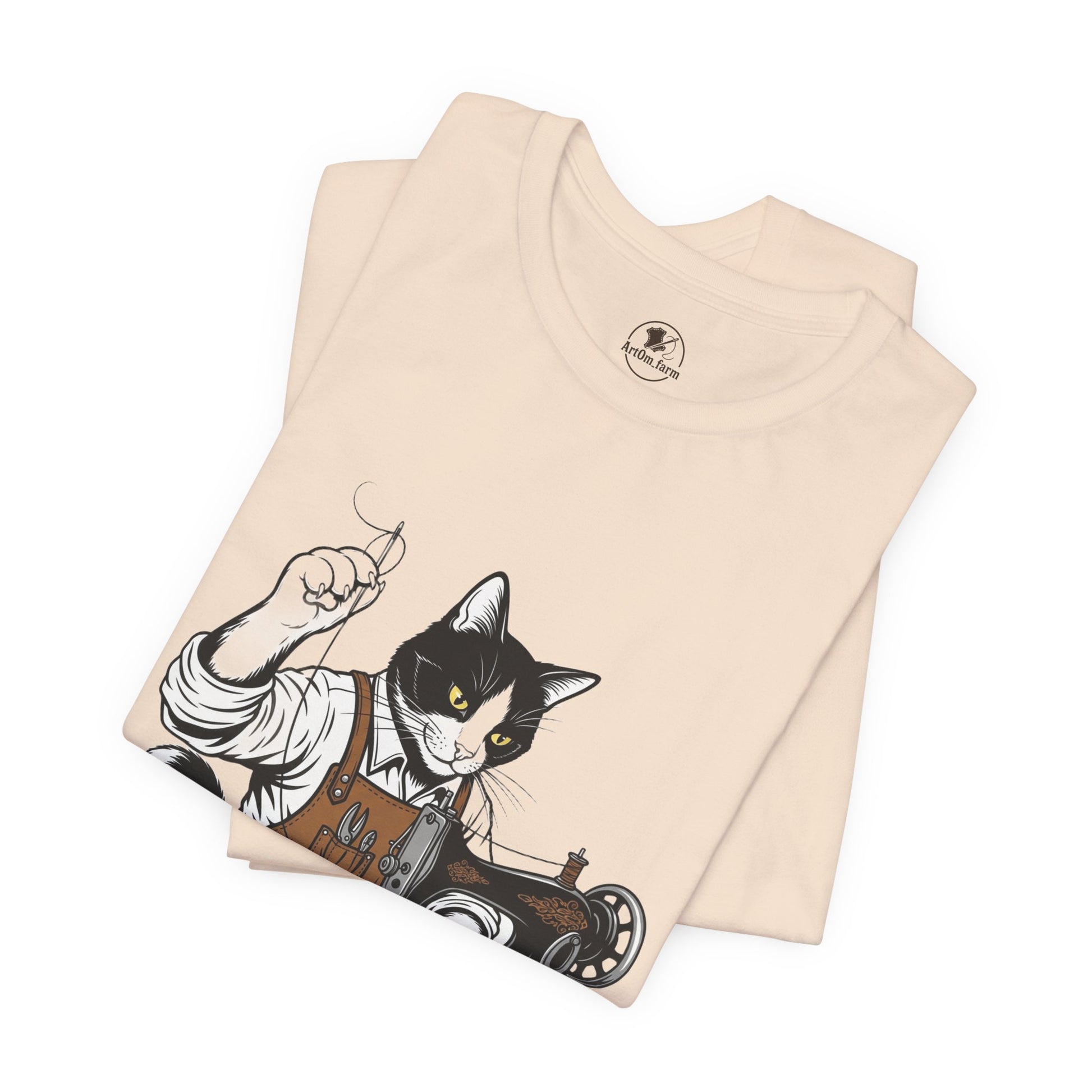 Crafty Cat Sewing Tee - Cute Cat Shirt for Crafters & Sewists, Perfect Gift for Cat Lovers - ArtOm_farm™ LEATHER 