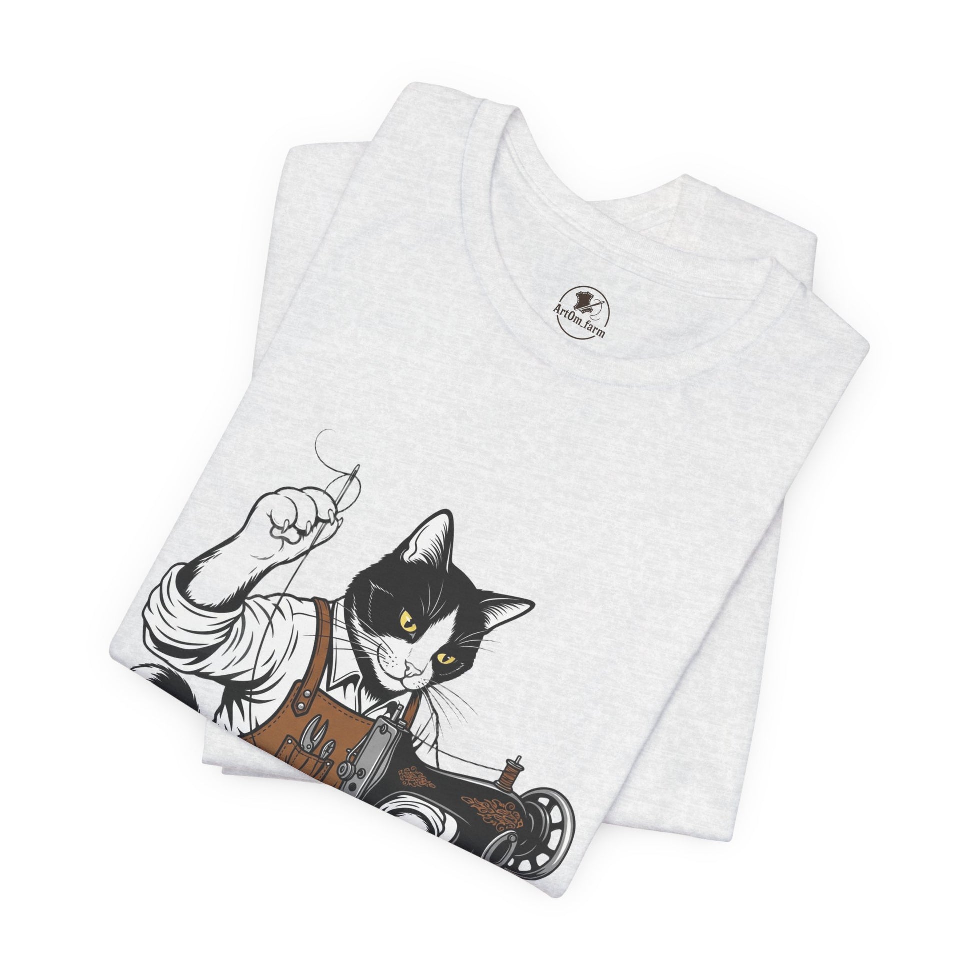 Crafty Cat Sewing Tee - Cute Cat Shirt for Crafters & Sewists, Perfect Gift for Cat Lovers - ArtOm_farm™ LEATHER