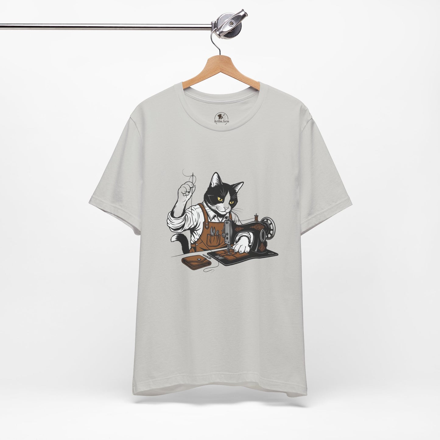 Crafty Cat Sewing Tee - Cute Cat Shirt for Crafters & Sewists, Perfect Gift for Cat Lovers - ArtOm_farm™ LEATHER 