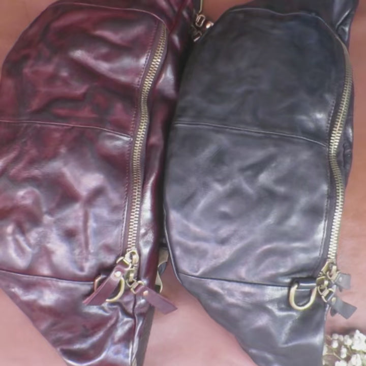 Leather Vintage Crossbody Bag - Plant-Tanned Cow Leather Design

